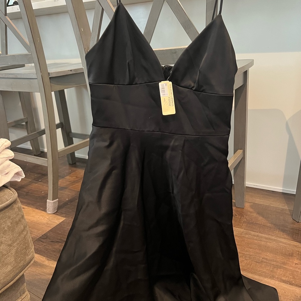 NWT ** little Black dress Size 6 L’Agence